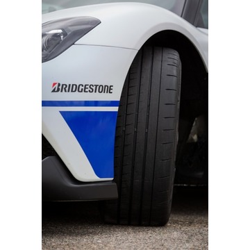 Bridgestone Potenza Race 305/30 R20 103 (875 kg/kerék) Y (300 km/óra) XL